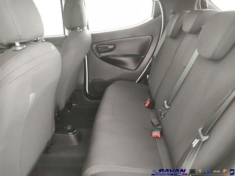 Lancia Ypsilon 1.0 FireFly 5 porte S&S Hybrid Ecochic Gold