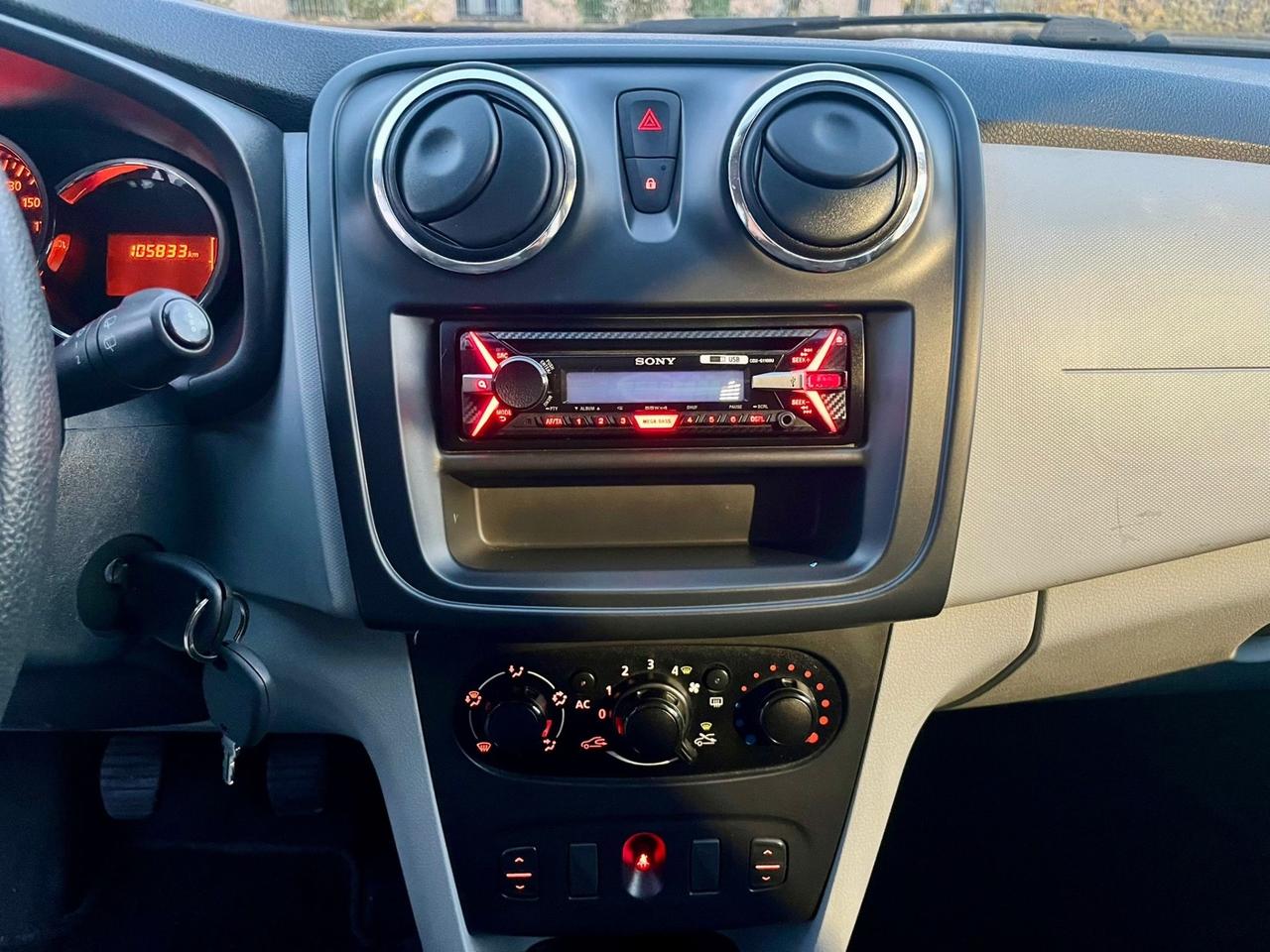 Dacia Sandero 1.2GPL(scadenza 2035) 2014 105.000km perfetta