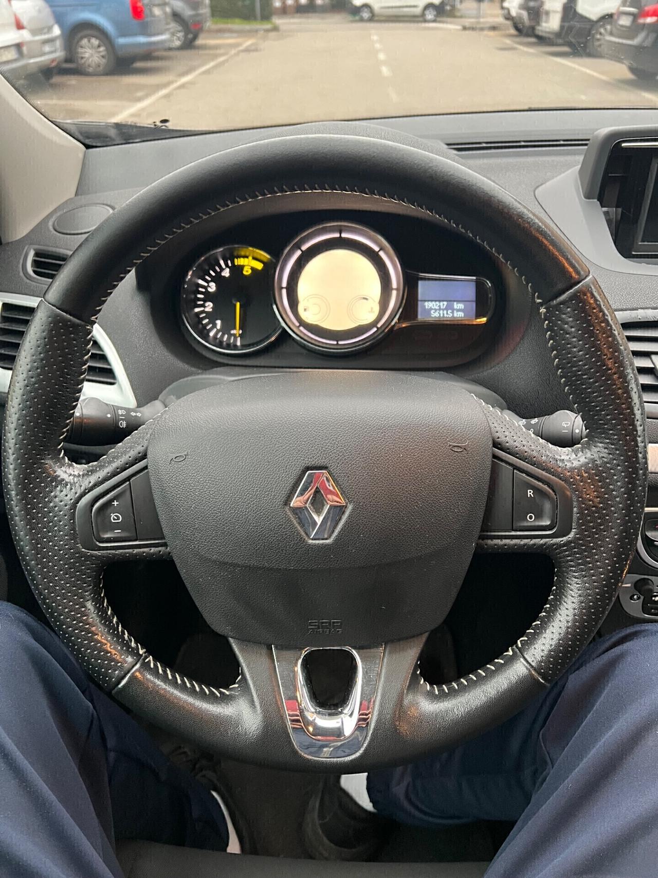 Renault Megane Mégane 1.5 dCi 110CV Start&Stop ESM SporTour Wave