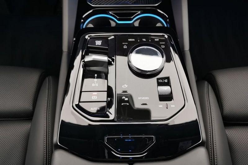 BMW Serie 5 520d xDrive M Sport Gancio Tetto Pelle Camera 360°