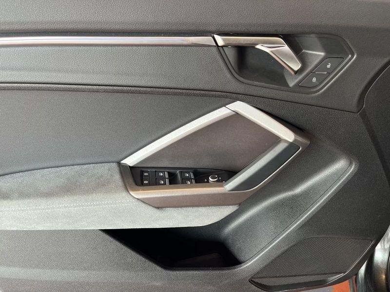 Audi Q3 Q3 SPB 35 TDI S line edition Navi Cockpit Led Matrix