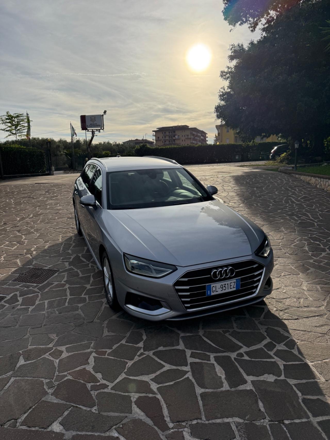 Audi A4 30 TDI/136 CV S tronic line edition 2022