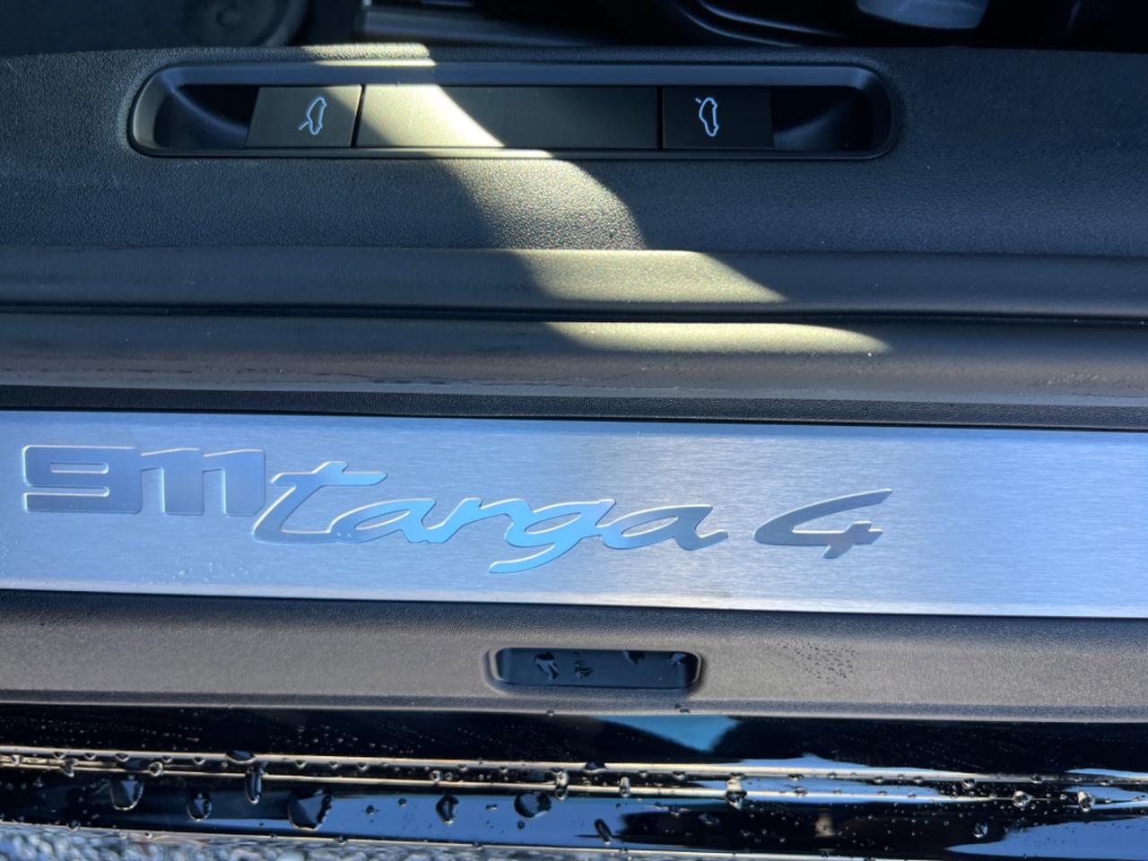 Porsche 992 Targa 4