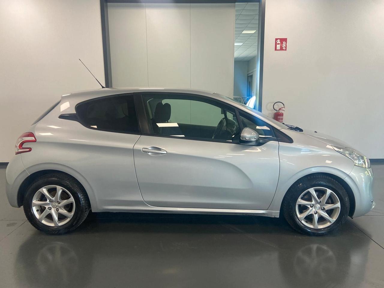 Peugeot 208 1.4 VTi 95 CV 3p. GPL Allure