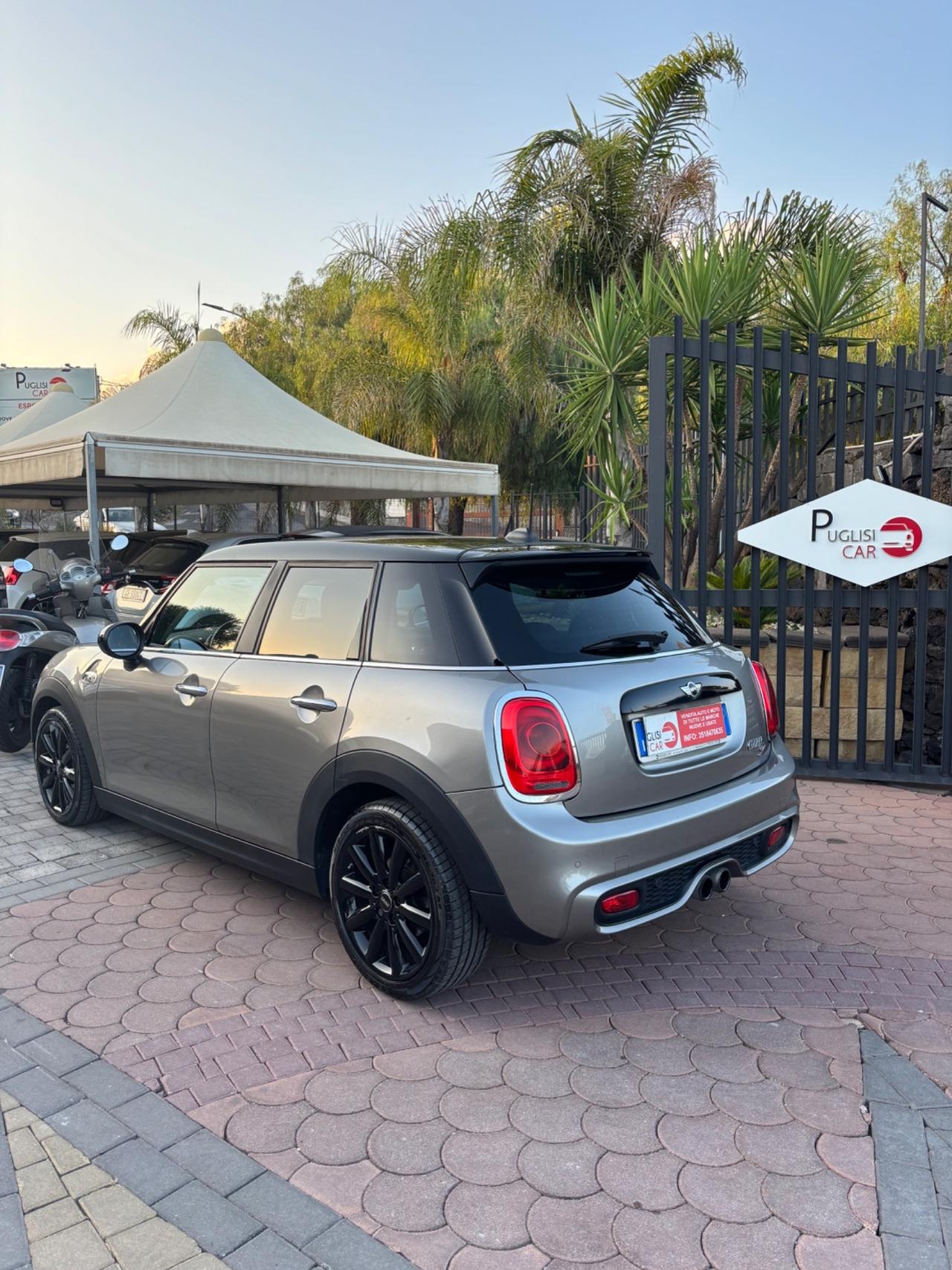 Mini 2.0 Cooper SD 170cv Business 5 porte 2018