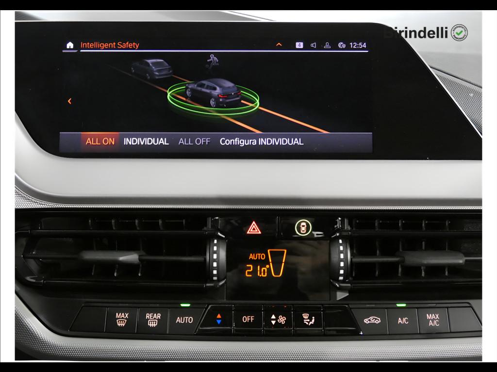 BMW Serie 1 (F40) - 116d 5p. Business Advantage