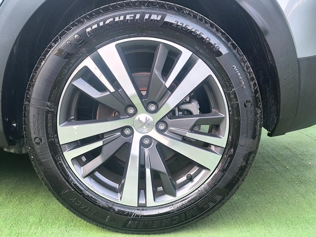 Peugeot 3008 BlueHDi 130 cv Allure Pack