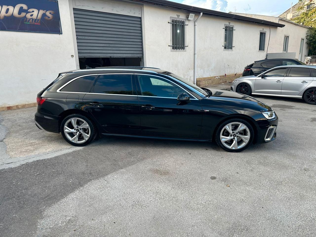 Audi A4 Avant 40 TDI S tronic S Line 163 cv - 2022