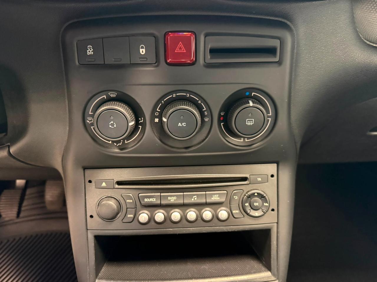 Citroen C3 Picasso BlueHDi 100 Exclusive non predispone della cinghia a bagno d'olio