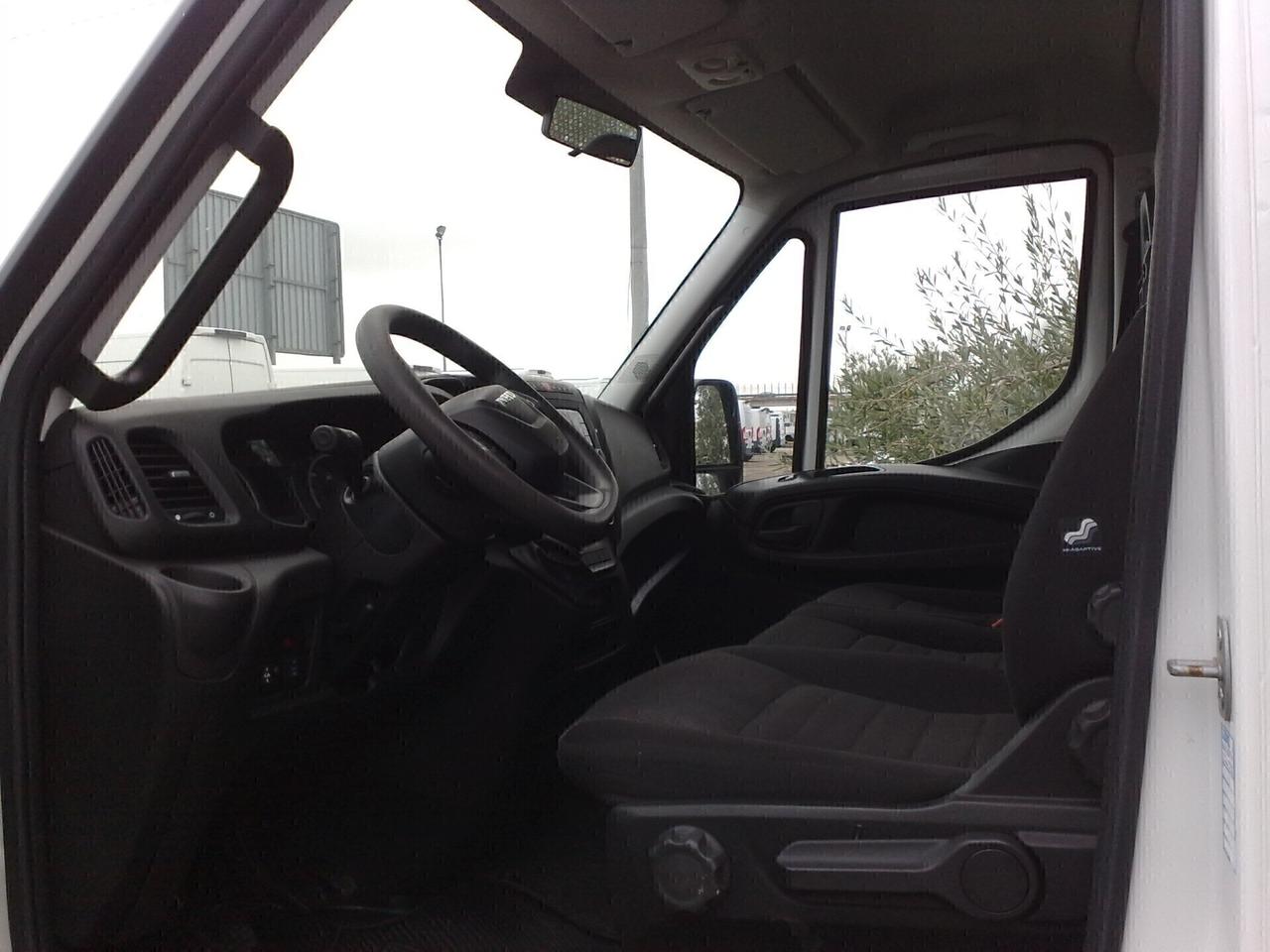 Iveco Daily 35c14 ribaltabile trilaterale - 2022