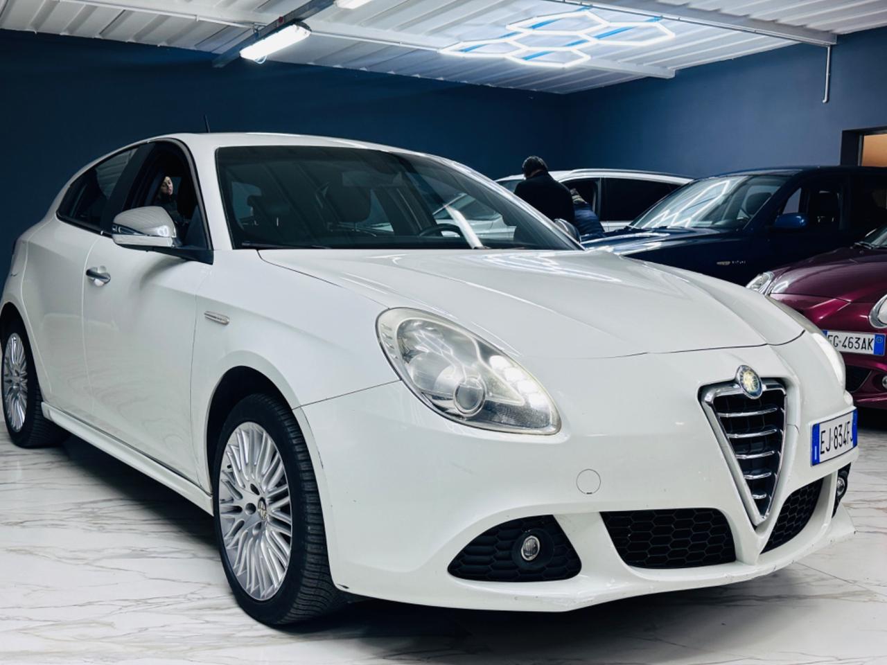 Alfa Romeo Giulietta 2.0 JTDm-2 140 CV Distinctive