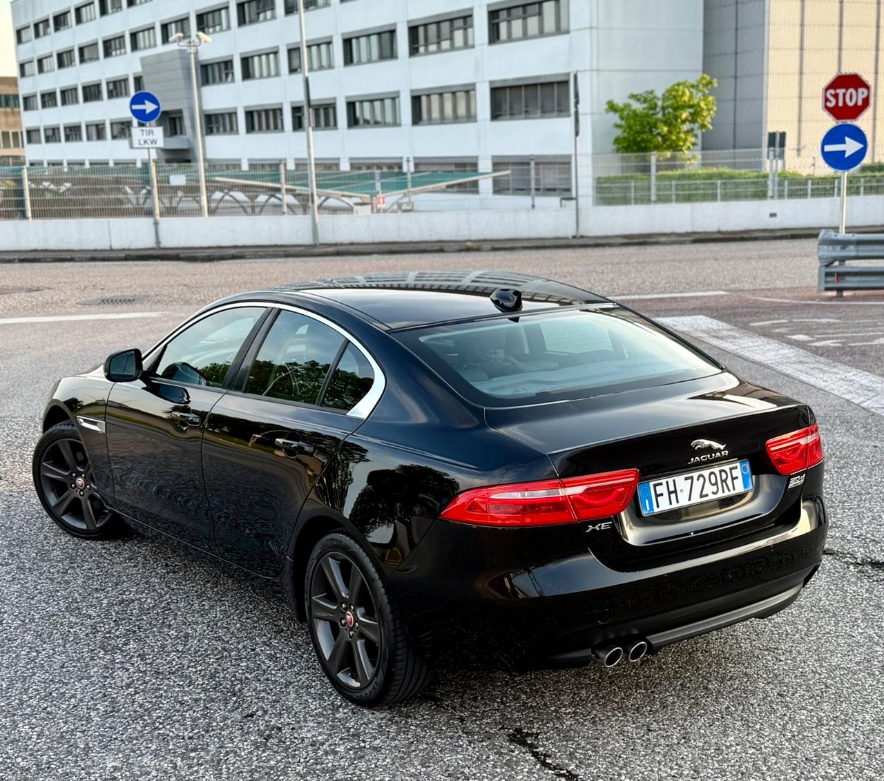 Jaguar XF 2.0 D 180 CV AWD aut. Portfolio