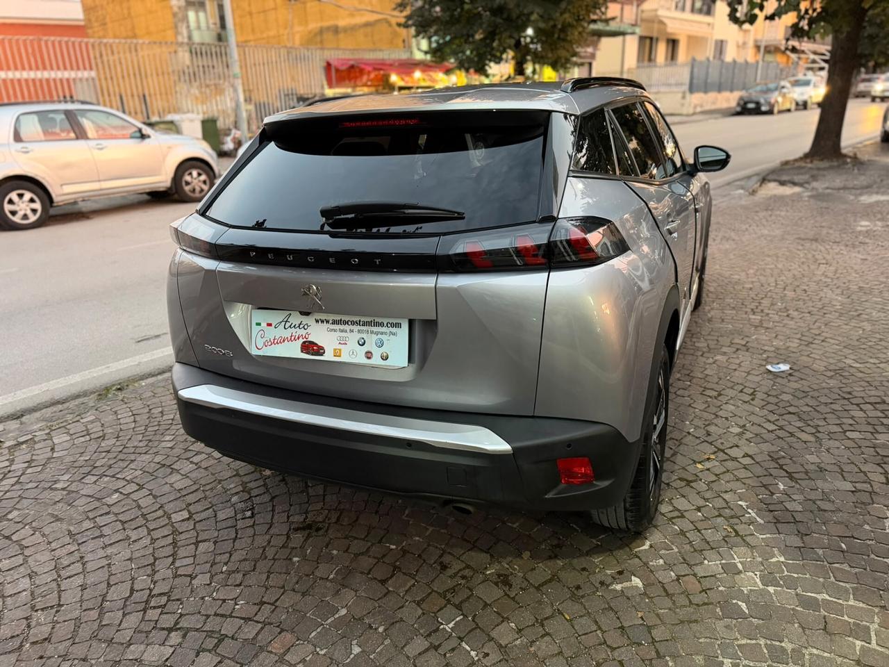 Peugeot 2008 PureTech 100 S&S Allure