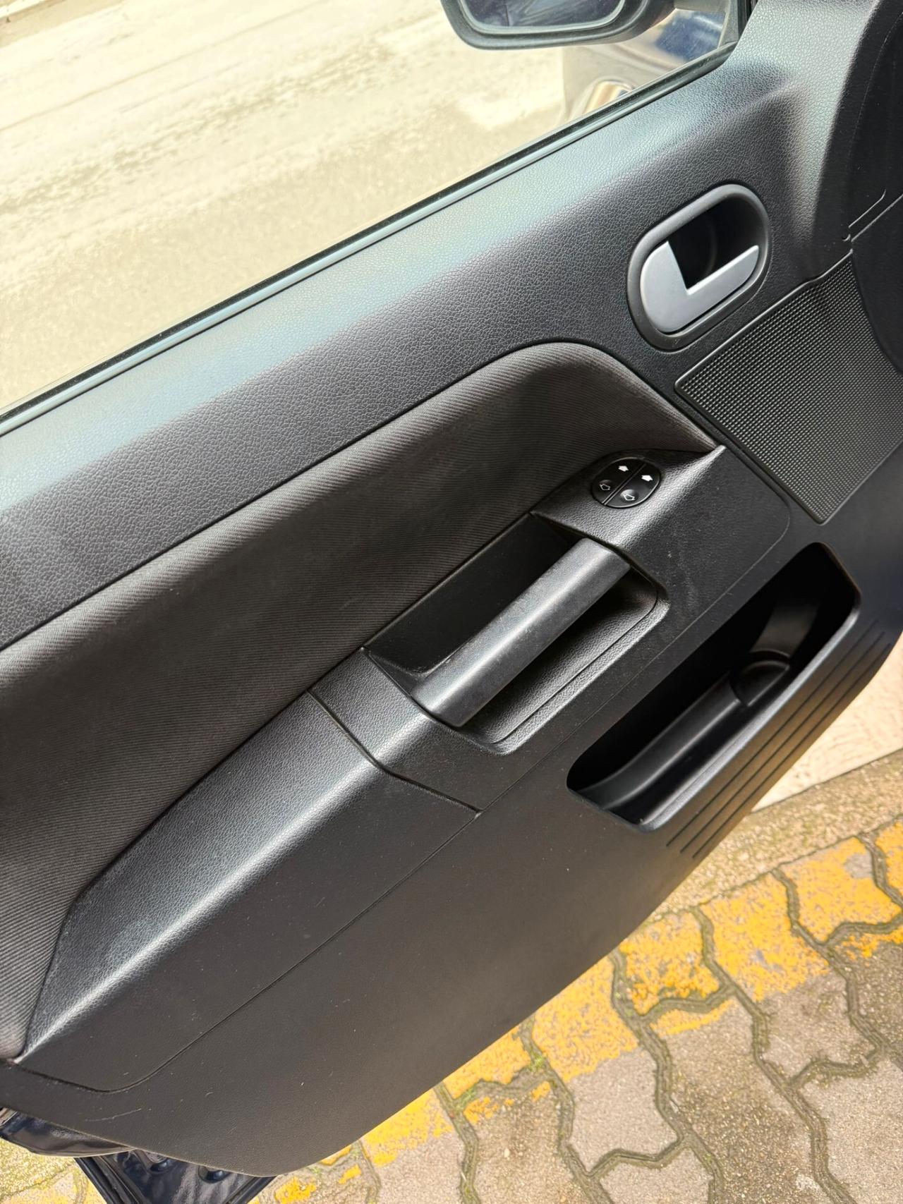 Ford Fusion 1.4 TDCi 5p. Leather