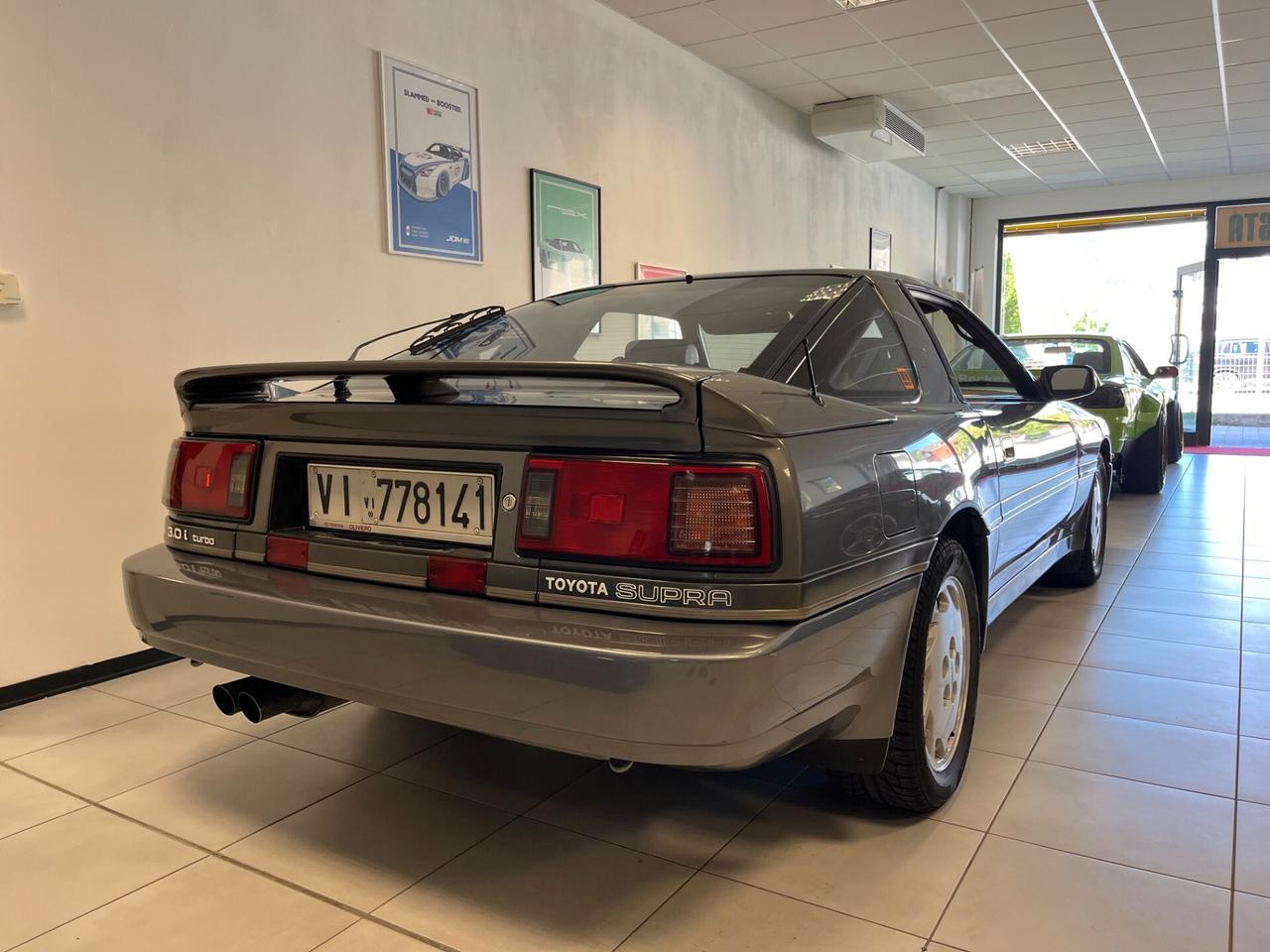 Toyota Supra 3.0i TURBO
