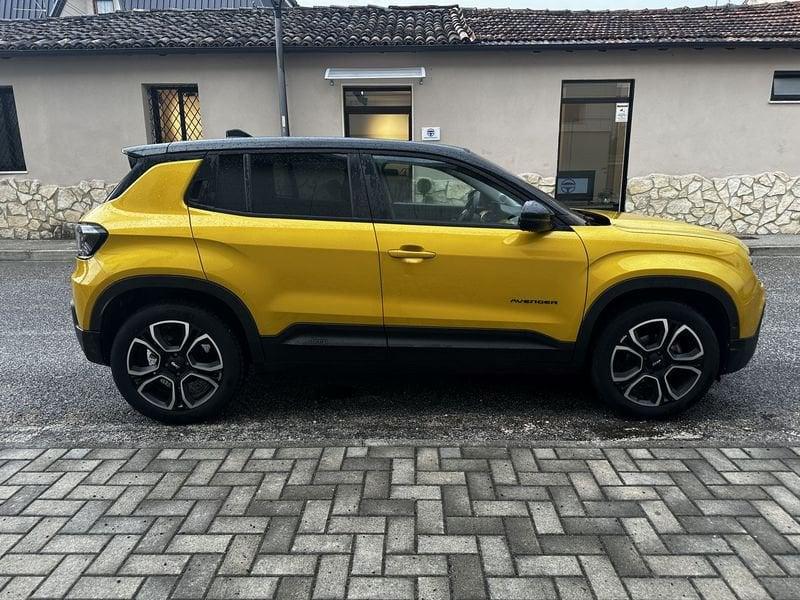 Jeep Avenger 1.2 Turbo Summit