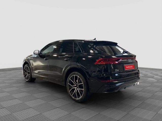 AUDI Q8 Q8 50 TDI 286 CV quattro tiptronic Sport
