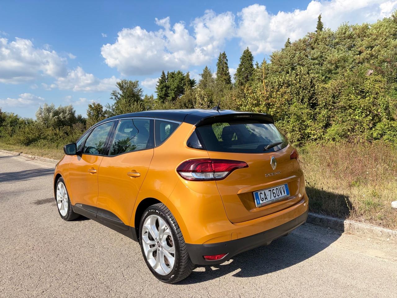 Renault Scenic Scénic Blue dCi 120 CV EDC Sport Edition2