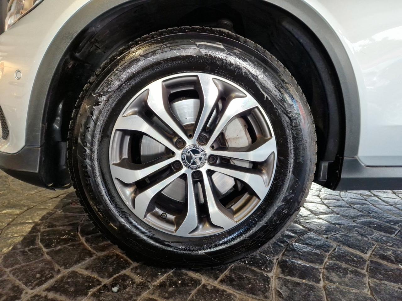 Mercedes GLC SUV GLC 220 d Business 4matic auto