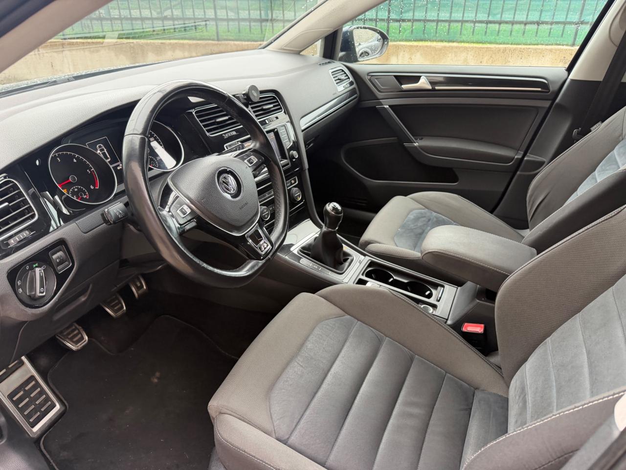 VW GOLF 7 1.6TDI 2013 GANCIO TRAINO 1500KG