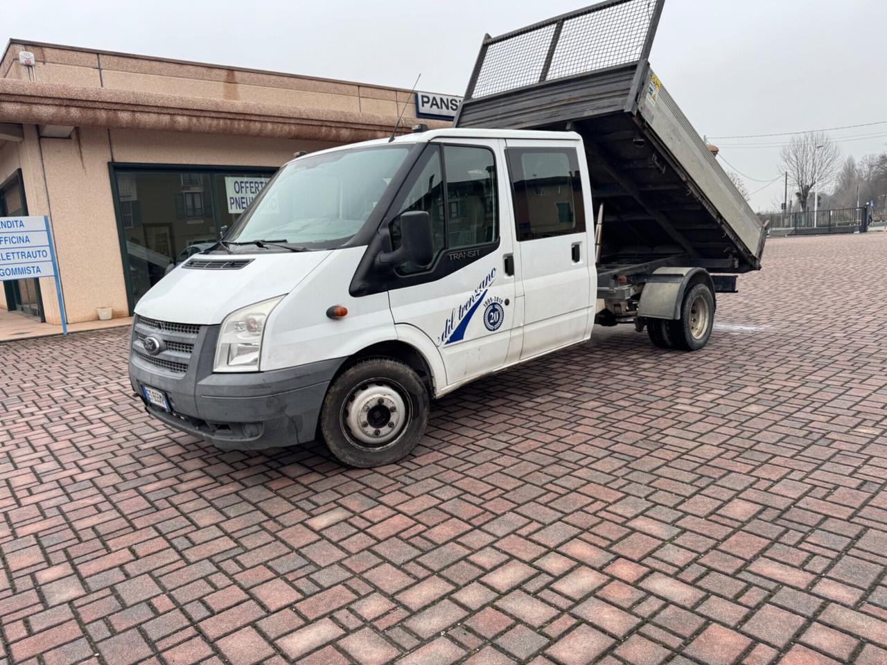 Ford Transit Ribltabile