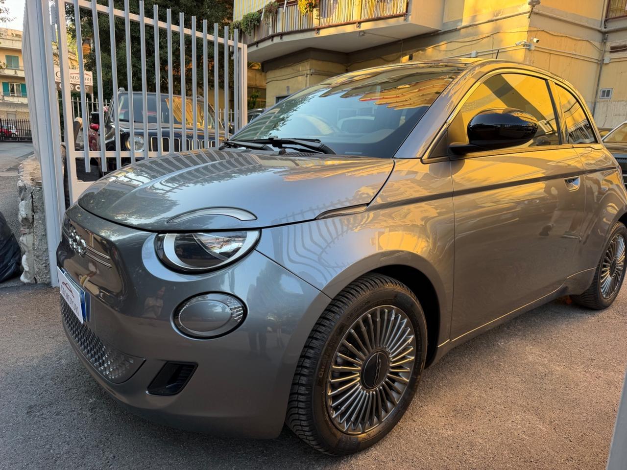 Fiat 500 500e Berlina 42 kWh Passion