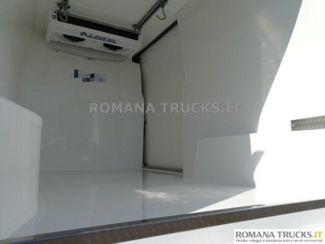 RENAULT Master COIBENTATO+FRIGO 0-4° E GANCIERA CARNI IN ARRIVO