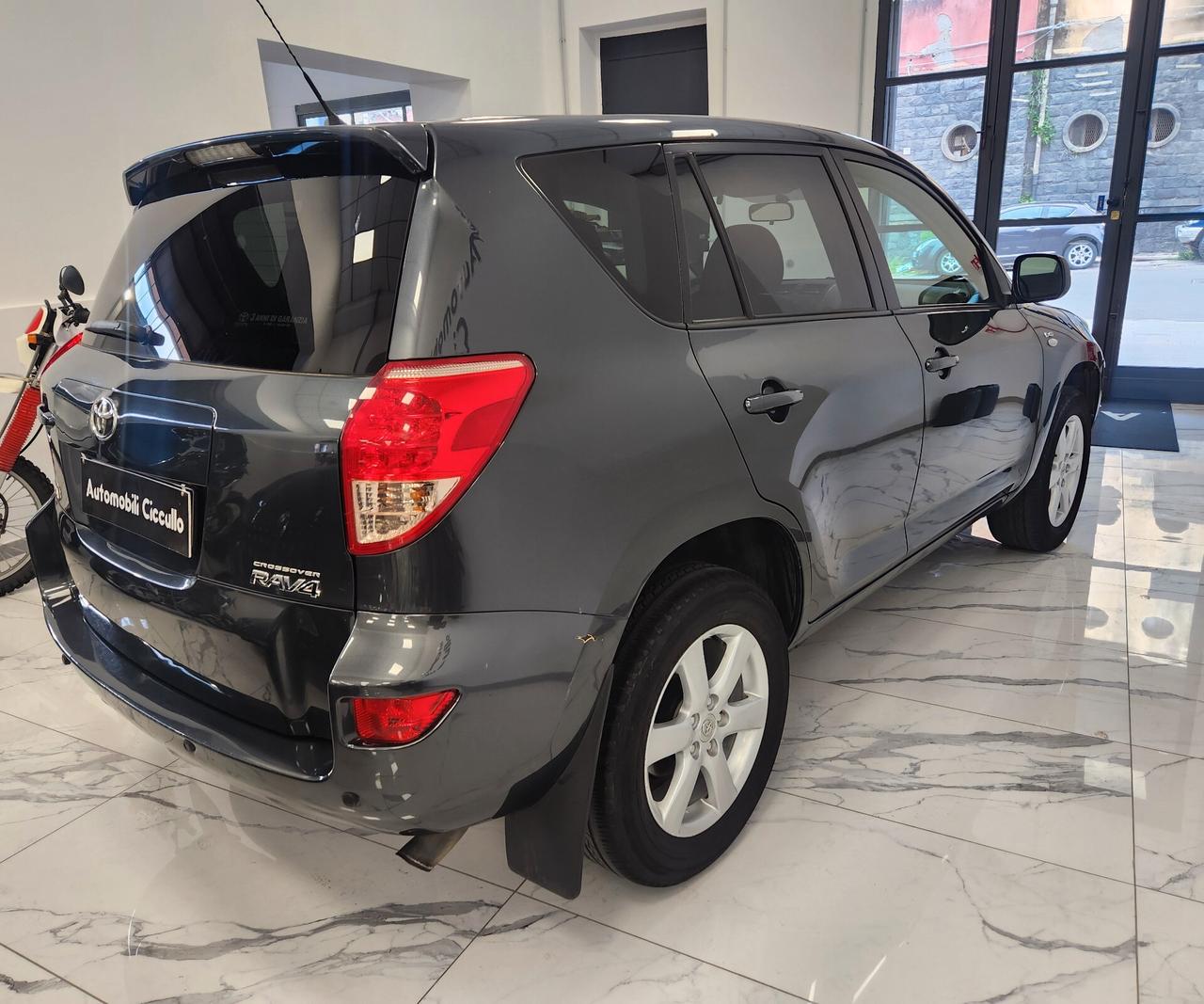 Toyota RAV 4 RAV4 Crossover 2.2 D-4D 136 CV Sol