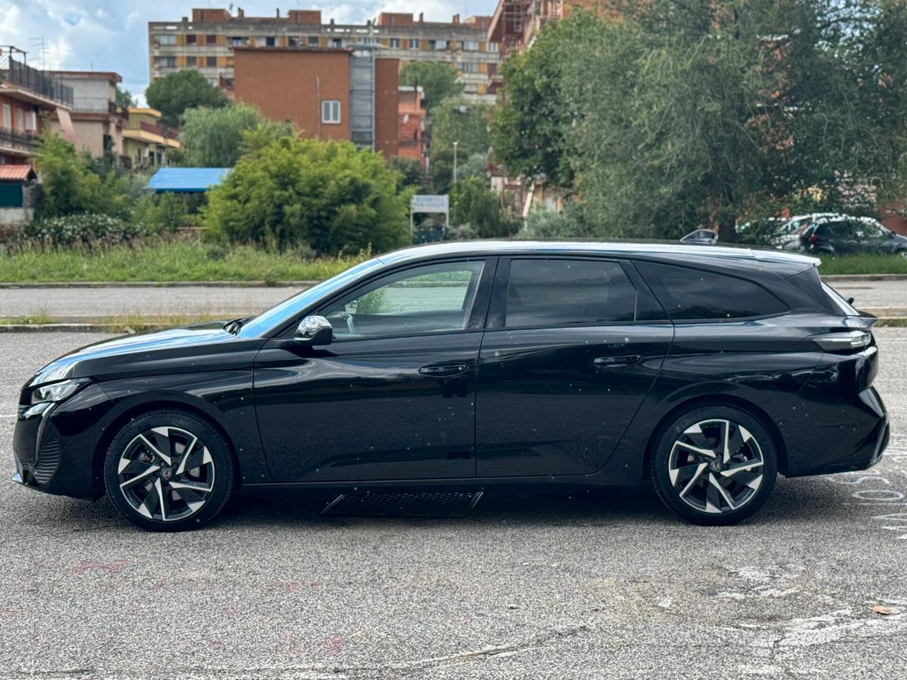 Peugeot 308 PureTech Turbo 130 S&S SW Allure