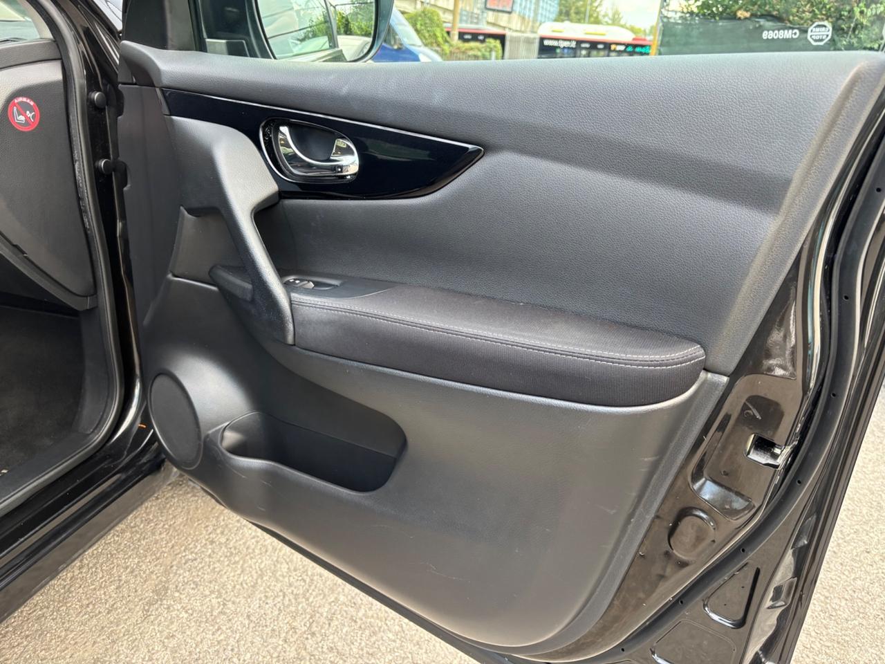 Nissan Qashqai 1.5 dCi Tekna OK NEOPATENTATI