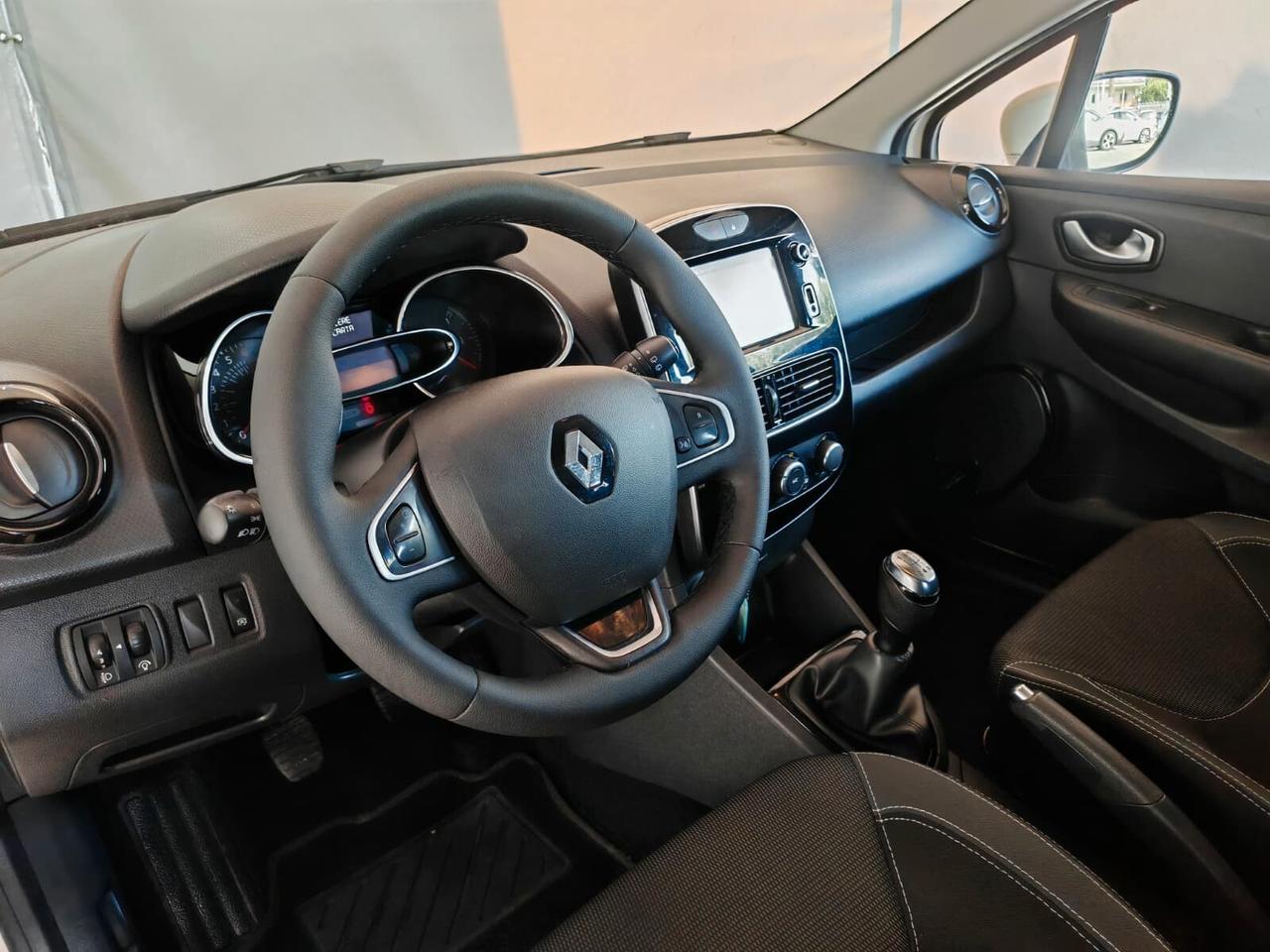 Renault Clio TCe 12V 90CV Start&Stop 5 porte Energy Duel2