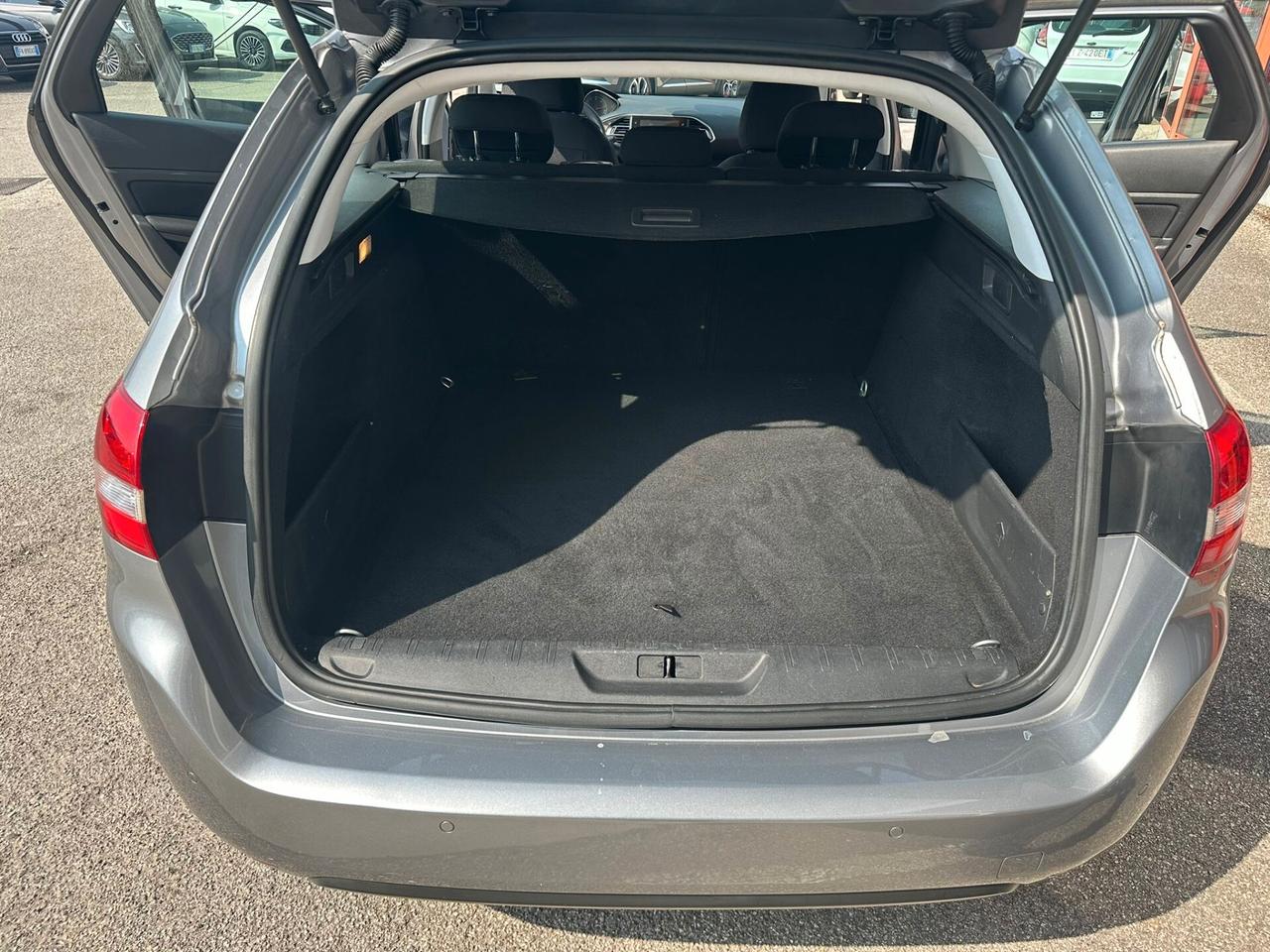 Peugeot 308 BlueHDi 100 S&S SW Business