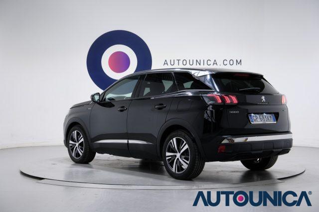 PEUGEOT 3008 HYBRID4 300 E-EAT8 ALLURE PACK