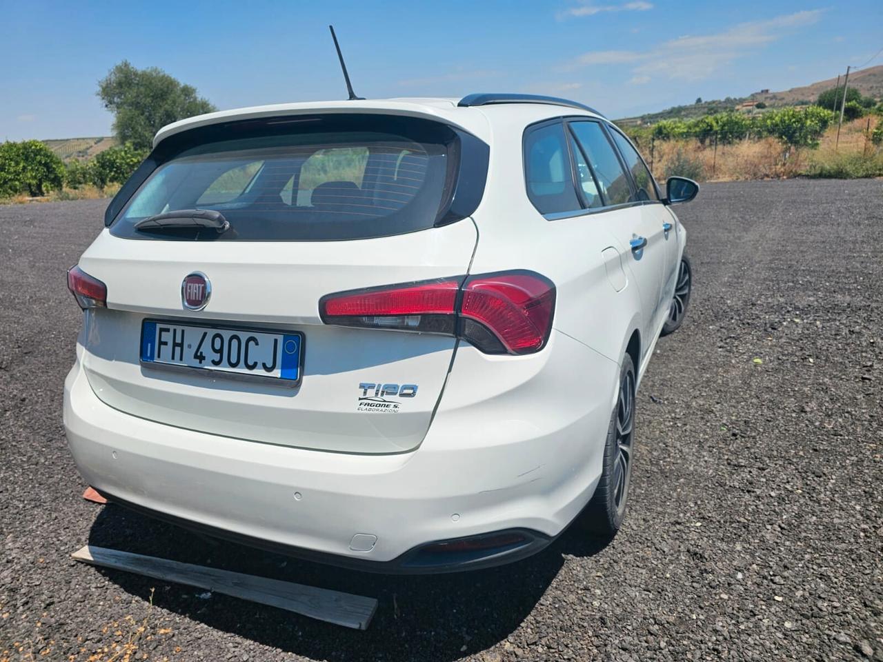 FIAT TIPO 1.6 MJT LOUNGE INCIDENTATA