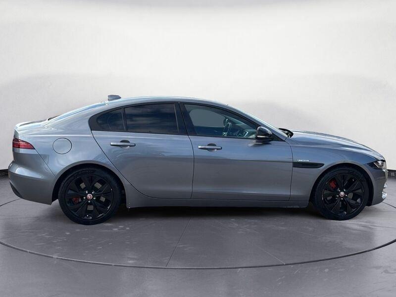 Jaguar XE XE 2.0 180cv