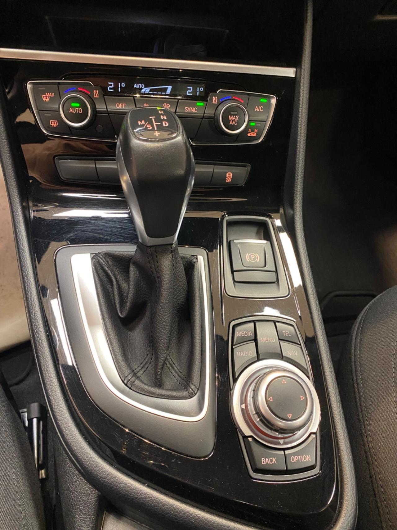 Bmw 216 216d Active Tourer Sport