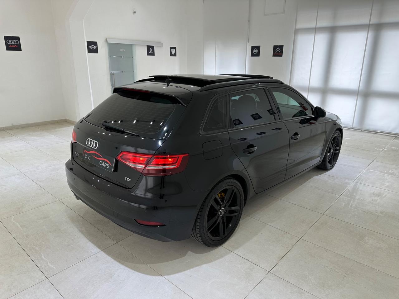 Audi A3 SPB 30 TDI SPORT TOTAL BLACK TETTO APRIBILE