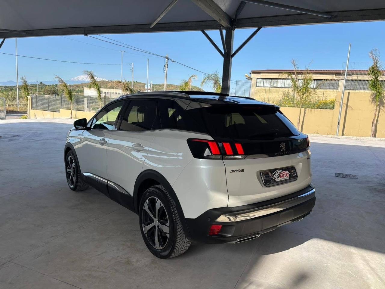Peugeot 3008 BlueHDi 131cv S&S EAT6 GT Line