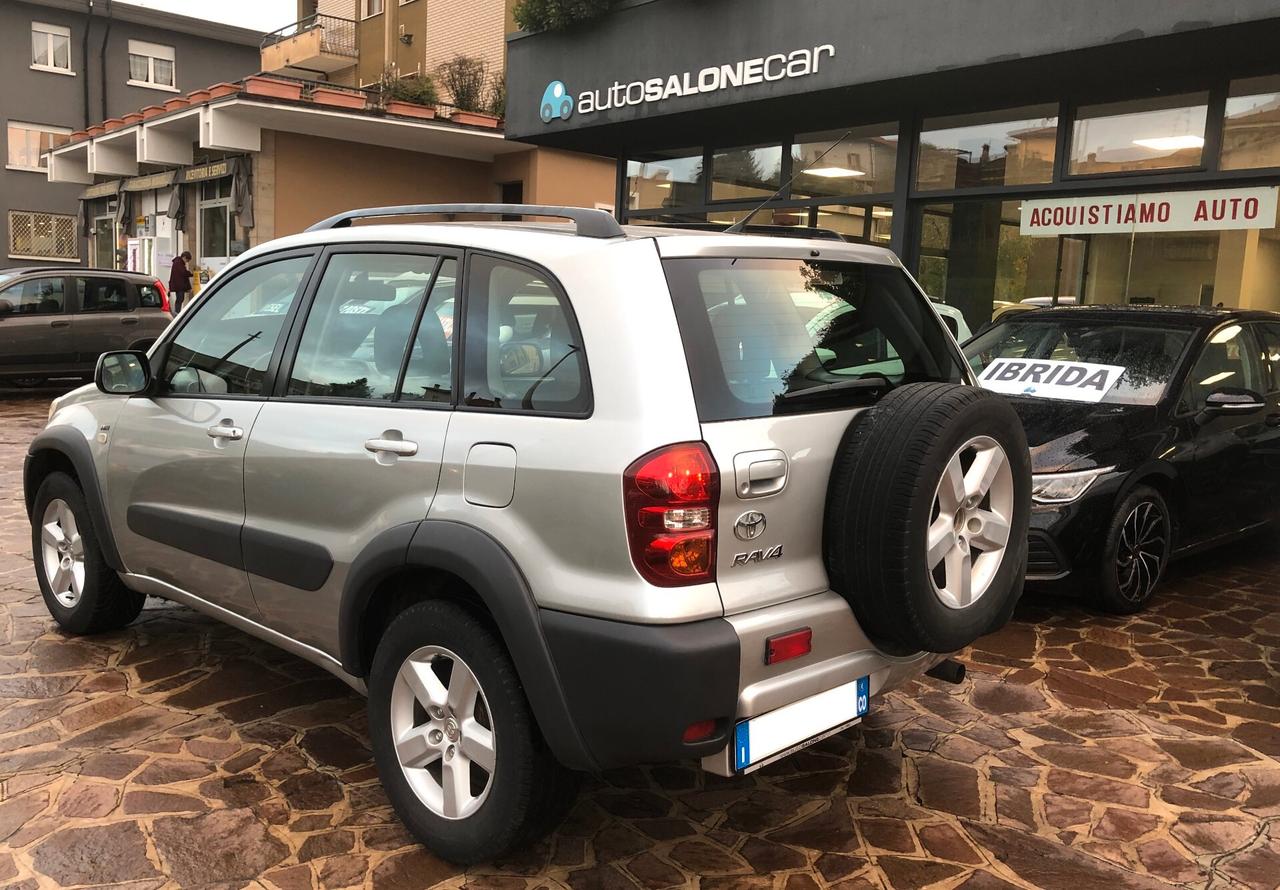 Toyota RAV 4 RAV4 2.0 16V cat 5 porte Sol