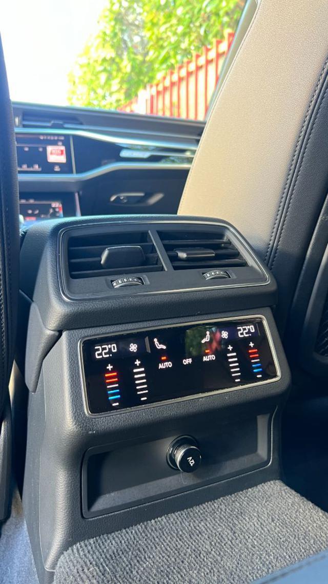 AUDI A6 allroad 45 TDI quattro Pano Matrix ACC Black Pack 21" B&O