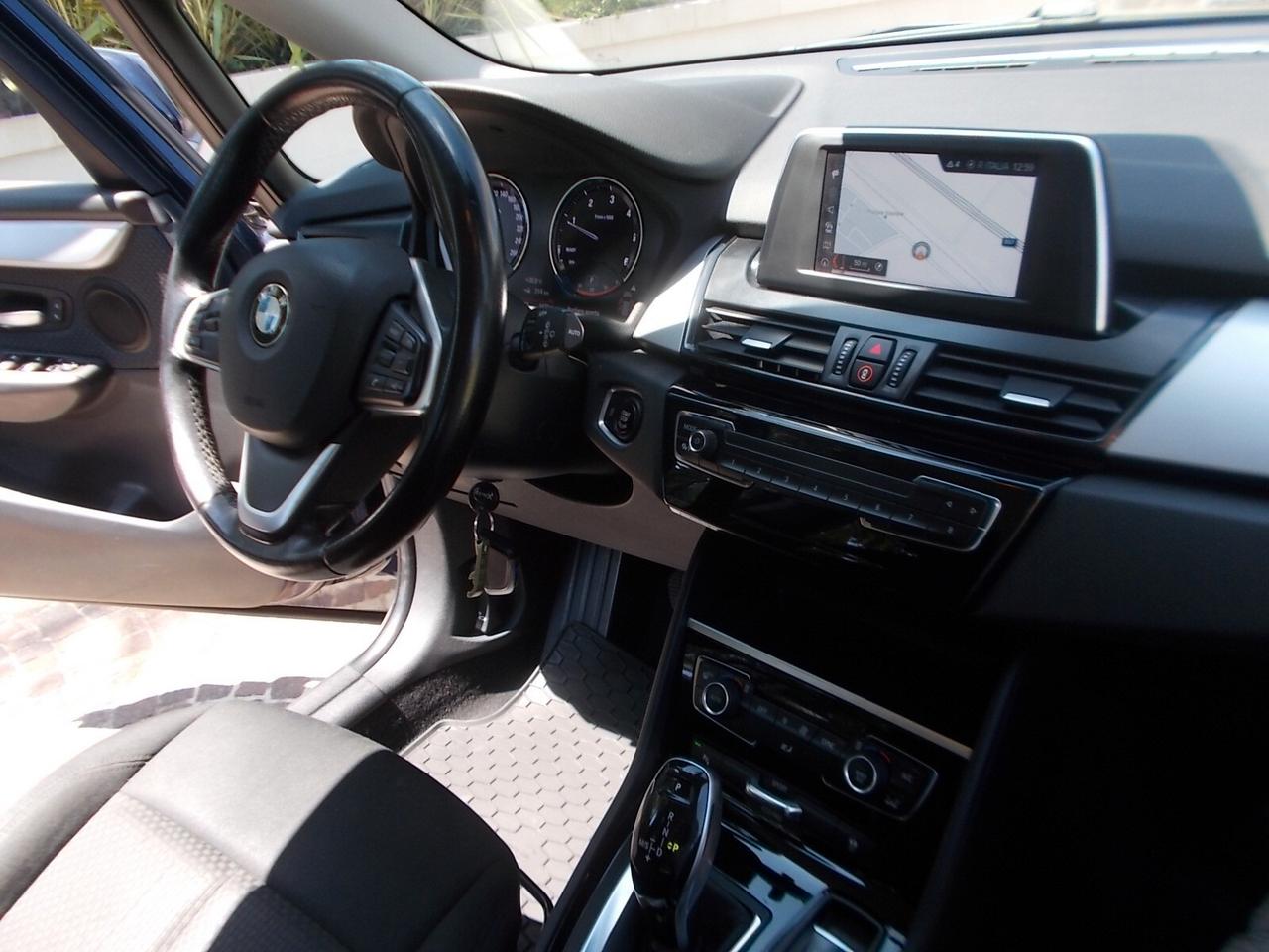 Bmw 220d Active Tourer Advantage Autom.