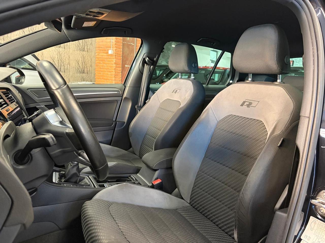 Volkswagen Golf 1.4 TSI 125 CV 5p. R-Line Highline BlueMotion Technology