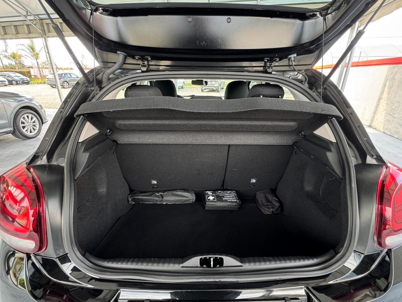 Citroen C3 BlueHDi 100 S&S Feel Pack