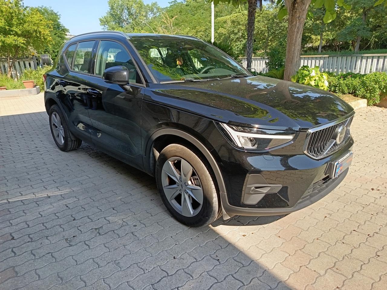 VOLVO XC40 B3 automatico Core