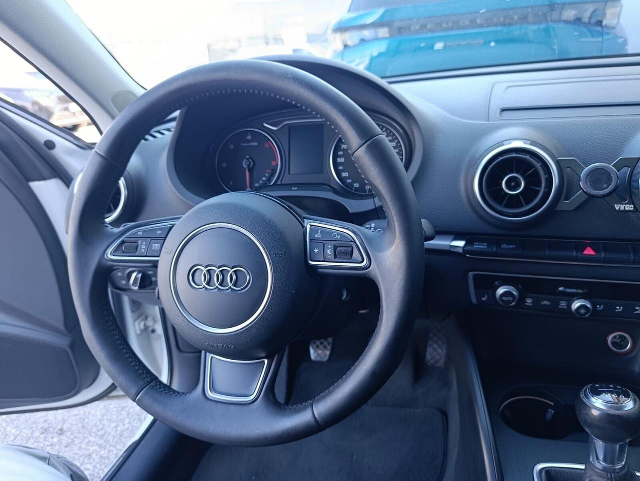 Audi A3 2.0 TDI 150 CV clean diesel Ambiente