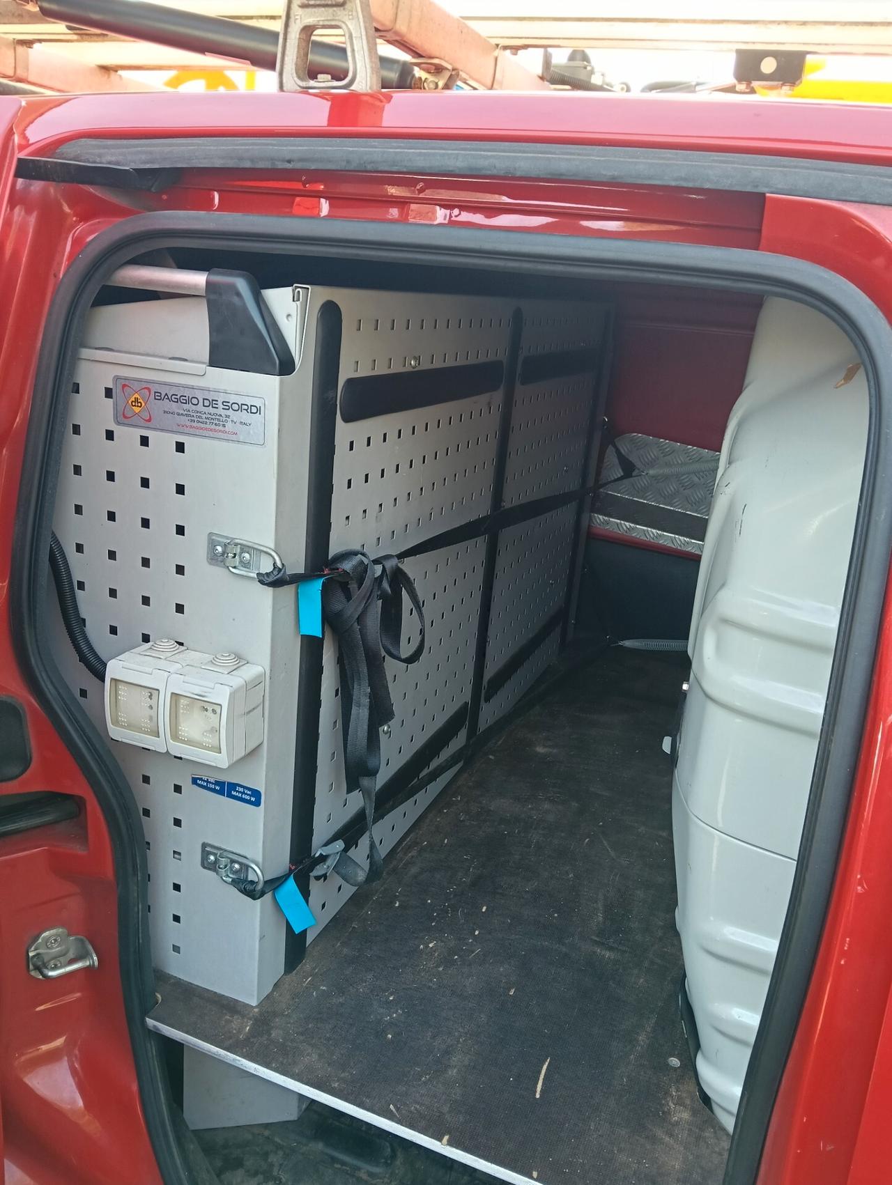 Fiat Fiorino 1.3 MJT 75CV Furgone Adventure E5+