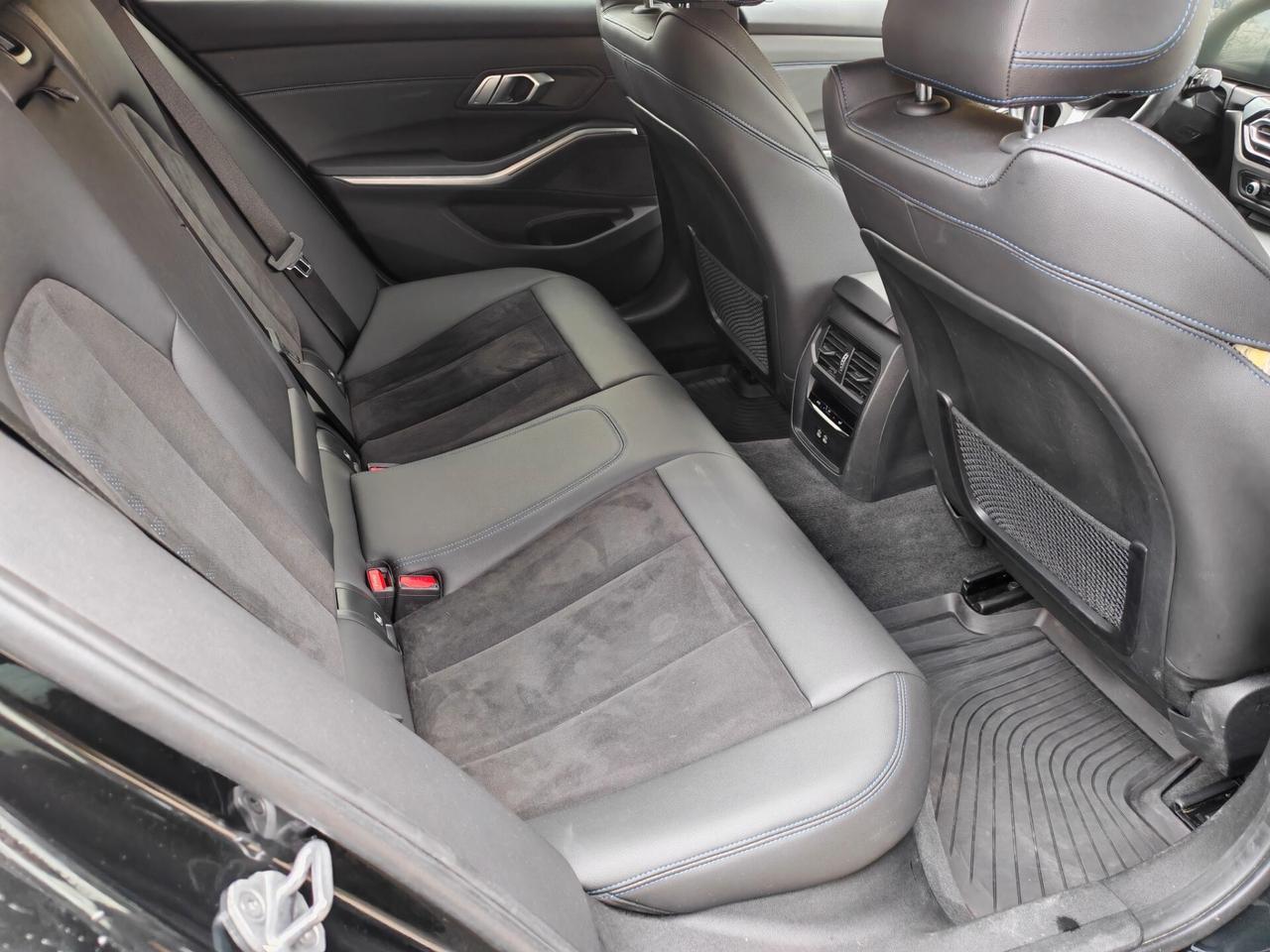 Bmw 318D Touring Msport Incidentata/Sinistrata
