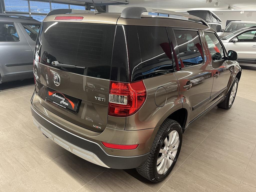 Skoda Yeti Outdoor 2.0 TDI CR 140 CV DSG 4x4 Elegance
