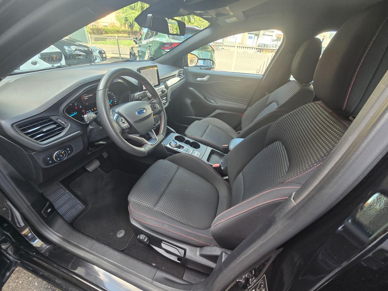 Ford Focus SW 1.0 ecoboost 125cv ST-Line AUT.