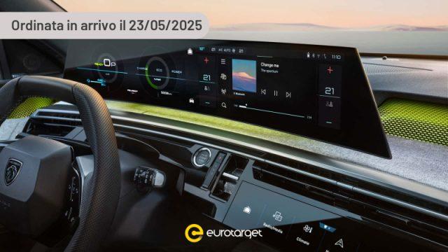 PEUGEOT 5008 motore elettrico (98kWh) 230 CV Long Range Allure